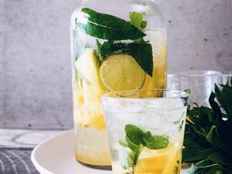 Creative Wedding Reception Drinks Ideas