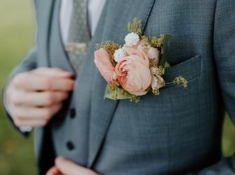 Choosing the Wedding Suits